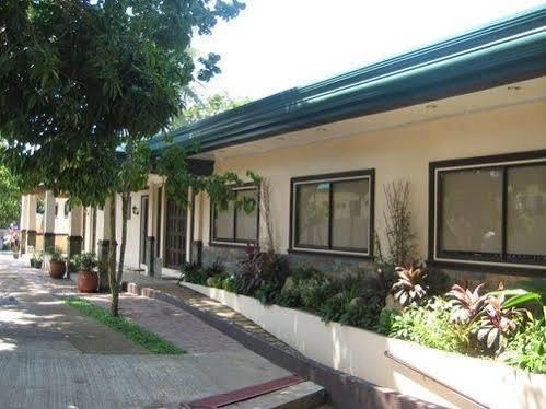 Davao Eagle Ridge Resort Bagian luar foto